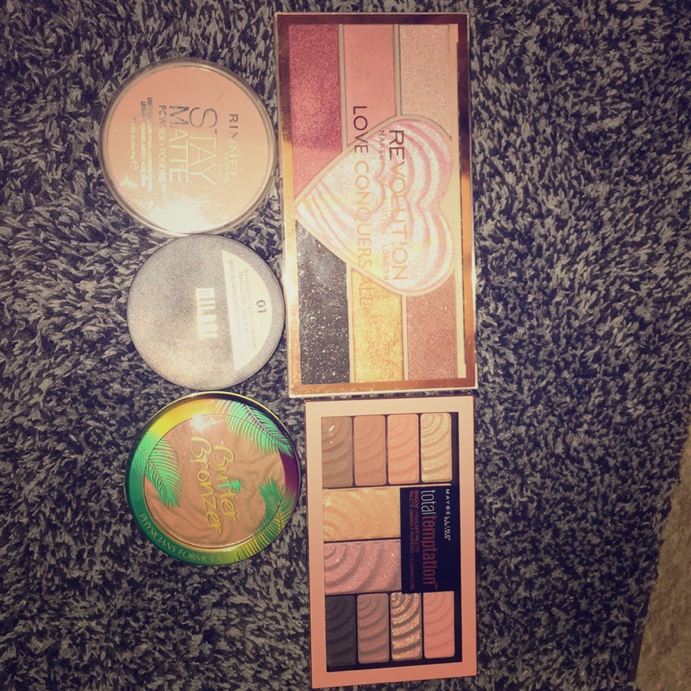 Eyeshadows, bronzer, setting powder..